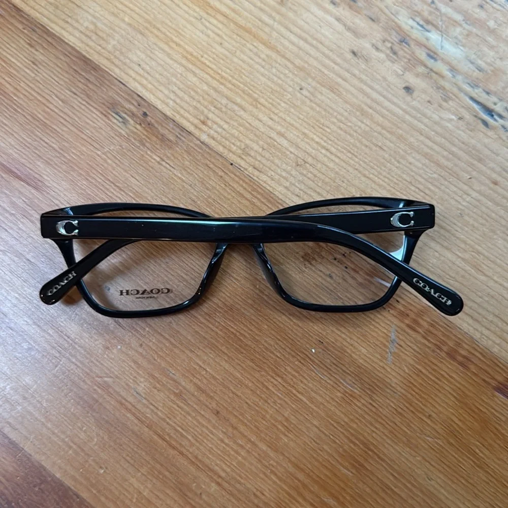 Coach eyeglass frames - Picture 6 of 6